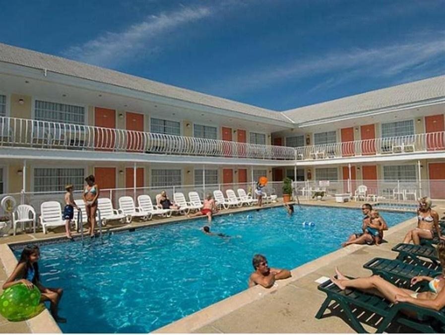 Blue Water Motel in Wildwood Crest, United States