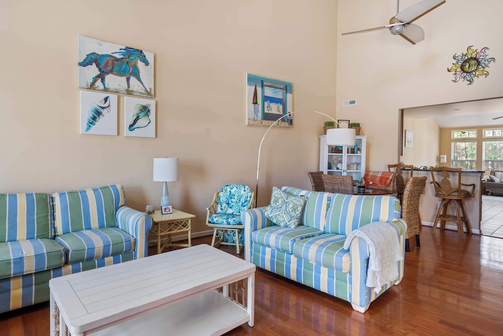 Bayview Landing #1 Sleeps 10 - photo 10