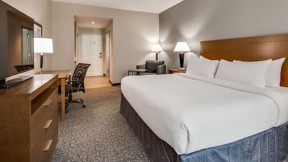 Best Western Plus Executive Residency Marion - photo 5