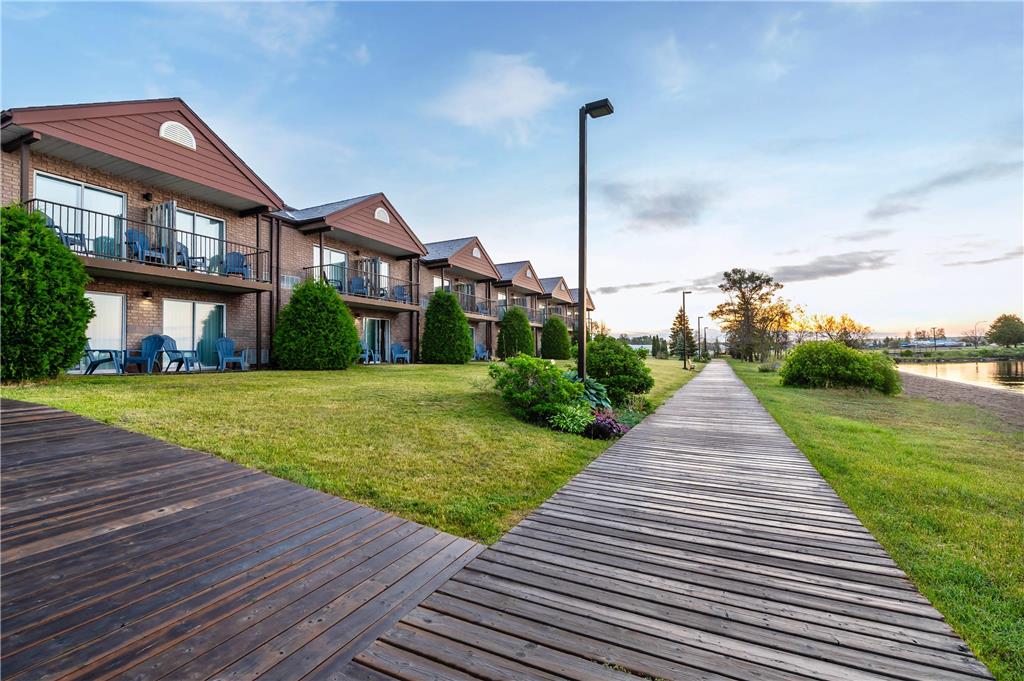 Waterfront Inn in Temiskaming Shores, Canada