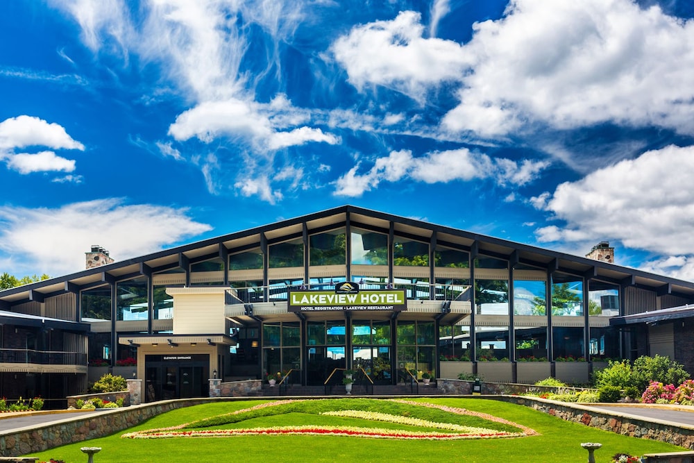 Shanty Creek Resorts Summit Village — hotel in Bellaire