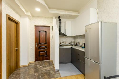 Apartment 16