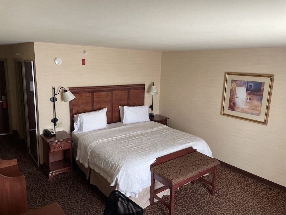 Hampton Inn Rawlins - photo 32