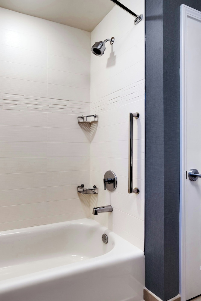 Residence Inn by Marriott Brunswick - photo 21