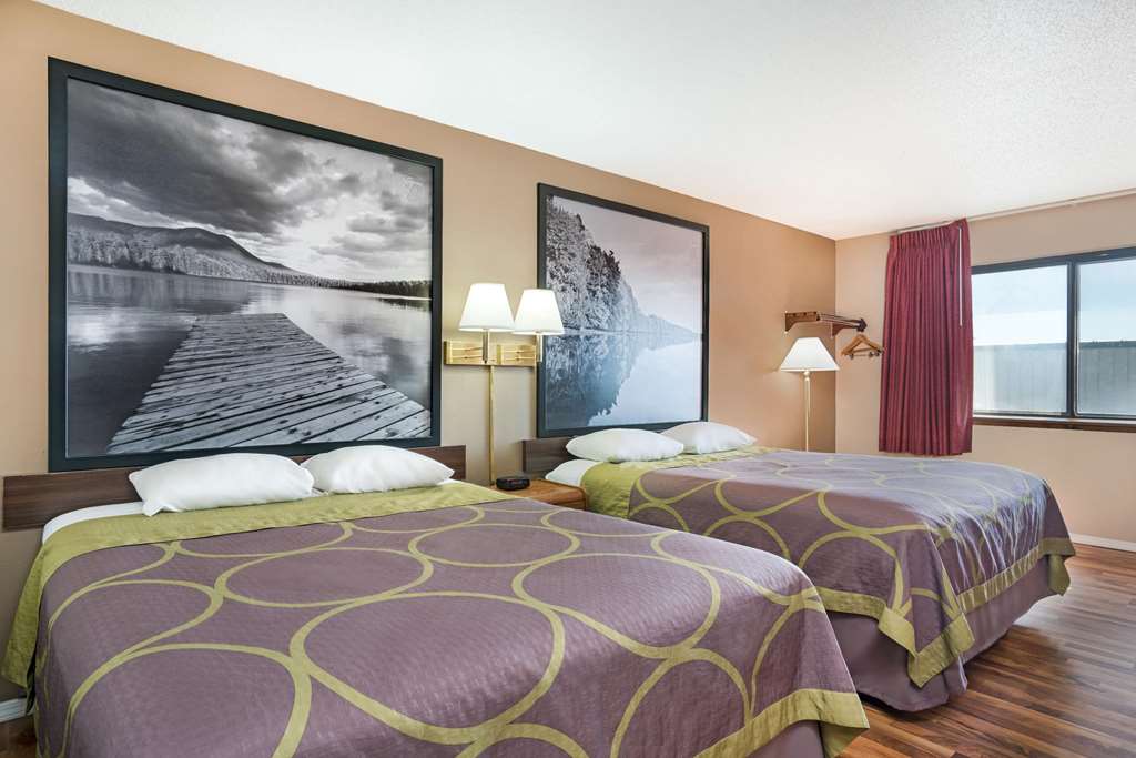 Super 8 by Wyndham Marshall MN - photo 7