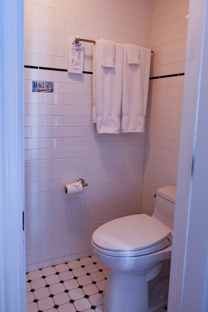 Chalfonte Hotel - photo 43