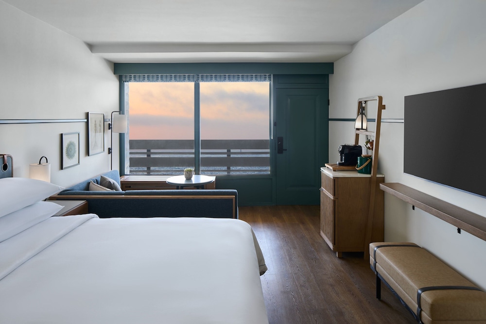 Monterey Beach Hotel A Tribute Portfolio Hotel - photo 11