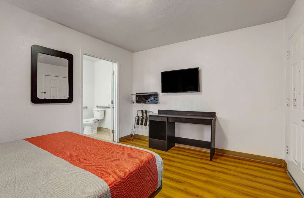 Motel 6 Marysville CA - photo 13