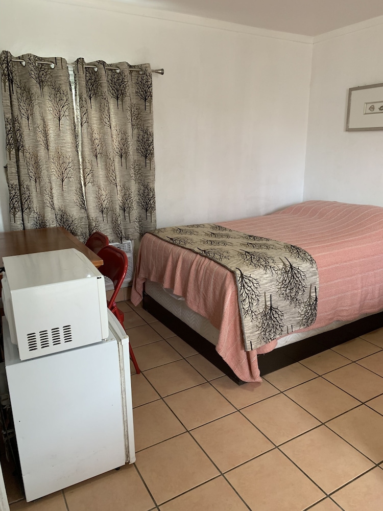 Sunshine Motel - photo 19