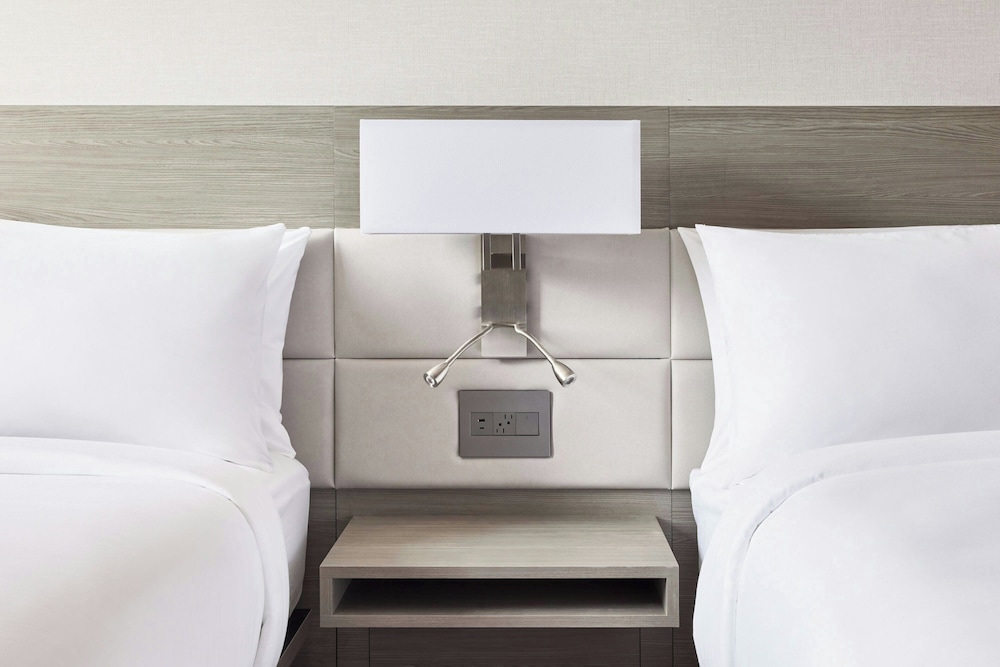 AC Hotel St. Louis Chesterfield - photo 6