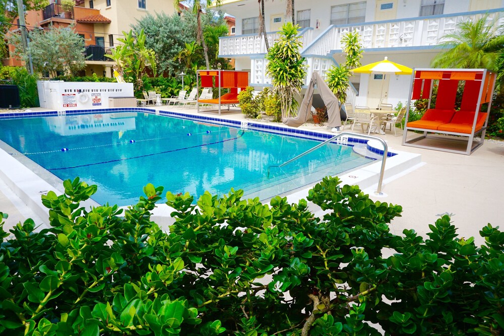 Club Lux Resort By the Beach - photo 42