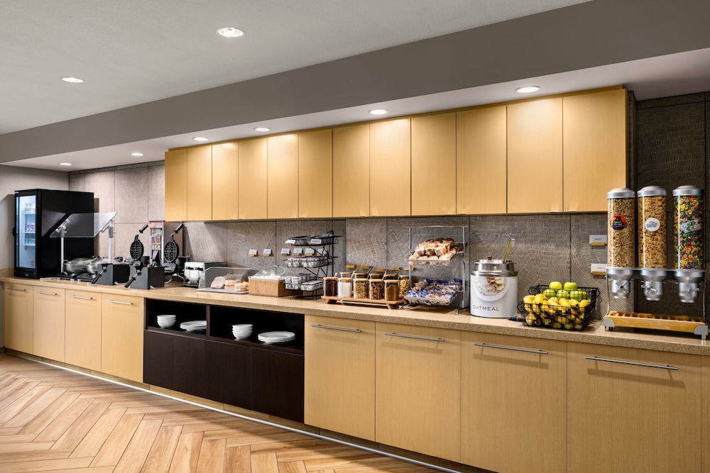 TownePlace Suites by Marriott Fort Meade National Business Park - photo 32