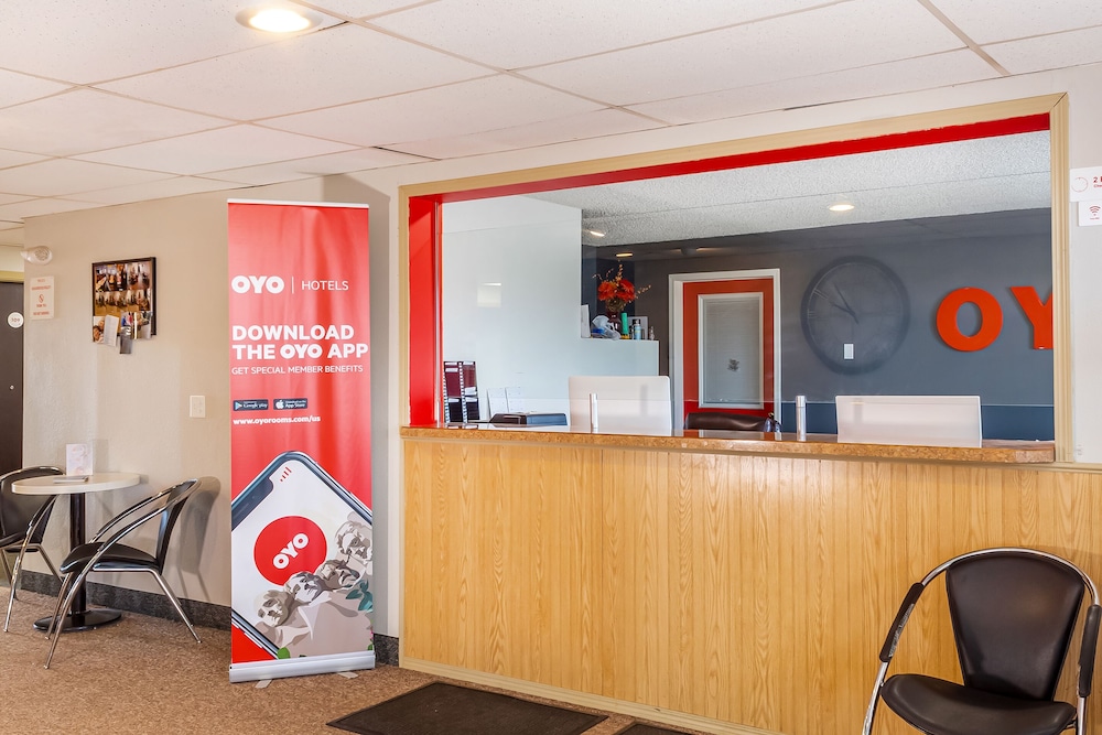 Oyo Hotel Shelby Mt Hwy 2 & I 15 - photo 3