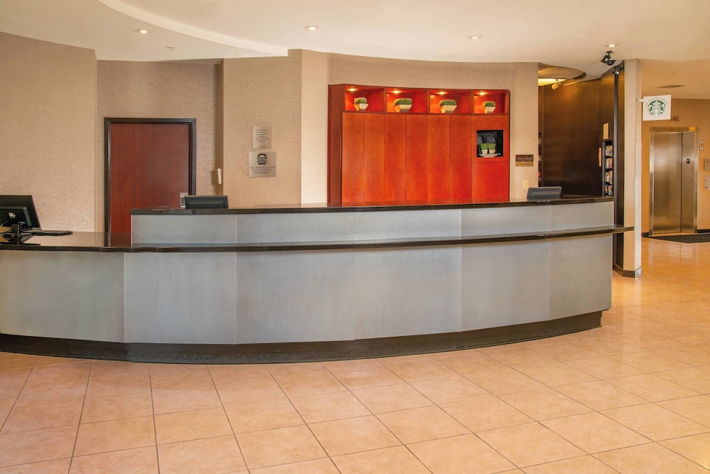 Courtyard Marriott Gettysburg - photo 4