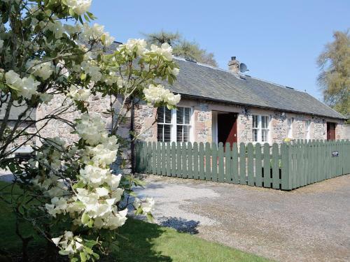 Song Bird Cottage — 4-Star Luxury Hotel in Inverness, United Kingdom