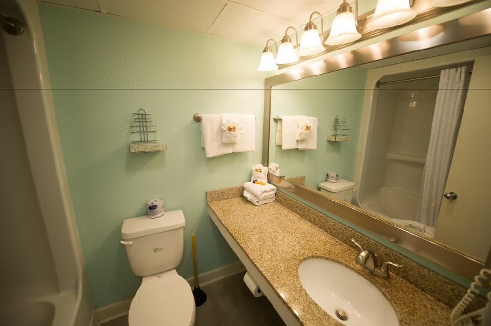 Sandcastle Oceanfront Resort by Patton Hospitality - photo 12