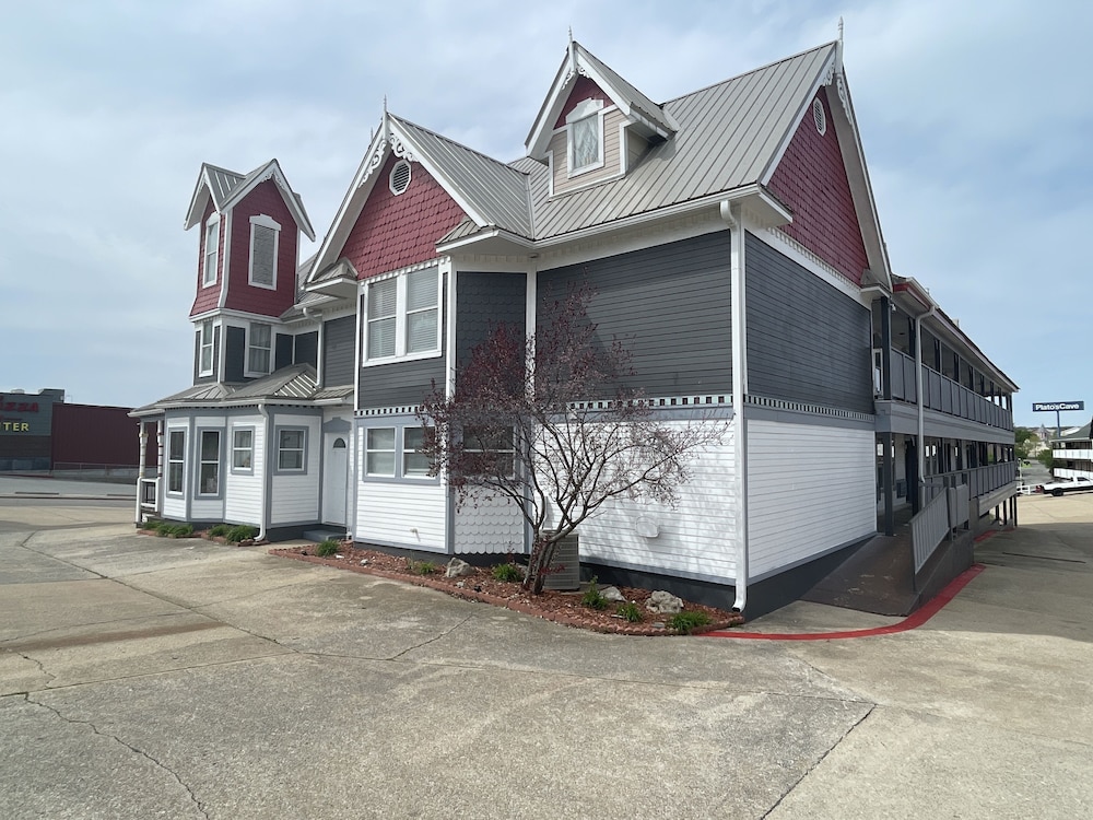 Branson Victorian Inn - photo 15