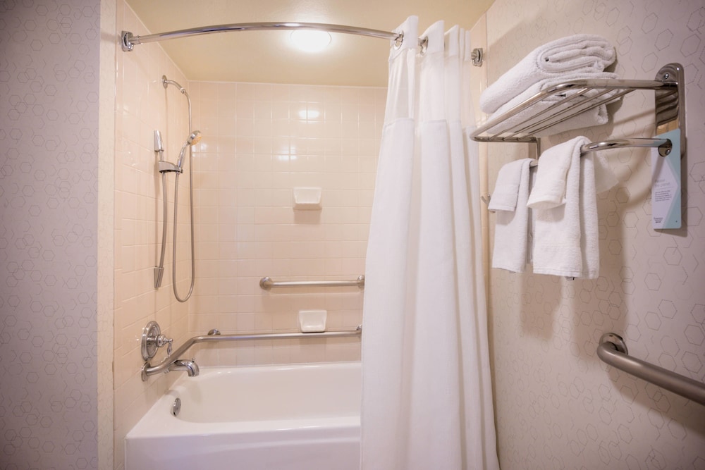 Fairfield Inn Las Vegas Convention Center - photo 8