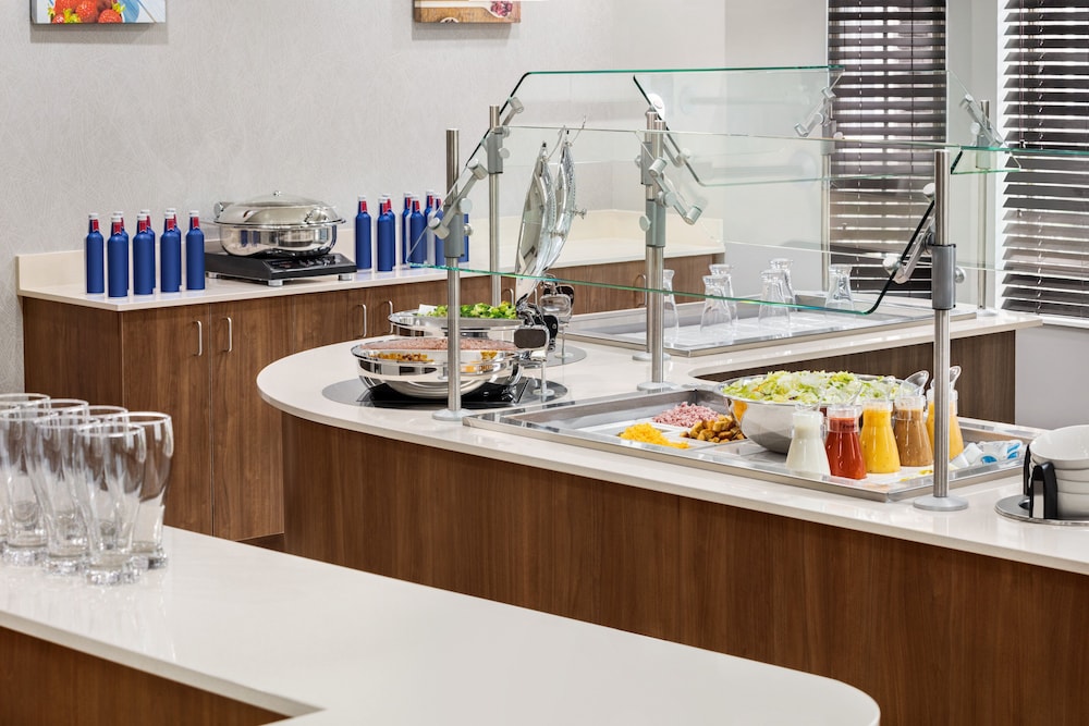 Staybridge Suites Fort Wayne by IHG - photo 40