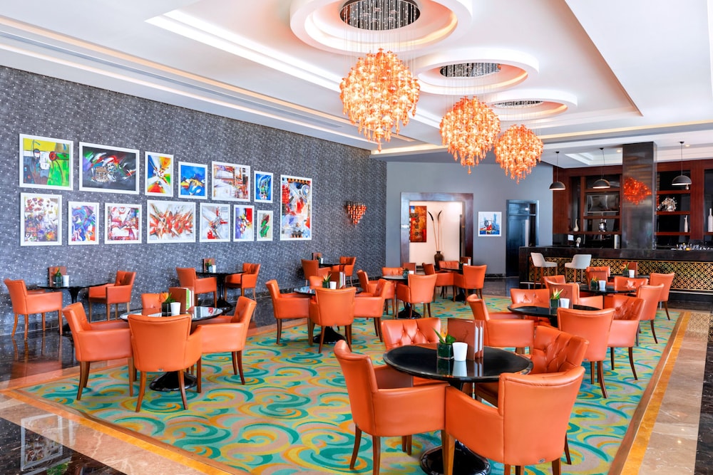 מזון ומשקאות