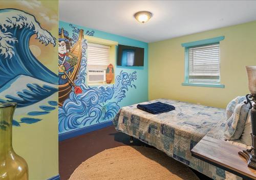 Oceanfront Escape on the beach boardwalk & Dining in Seaside Heights, United States