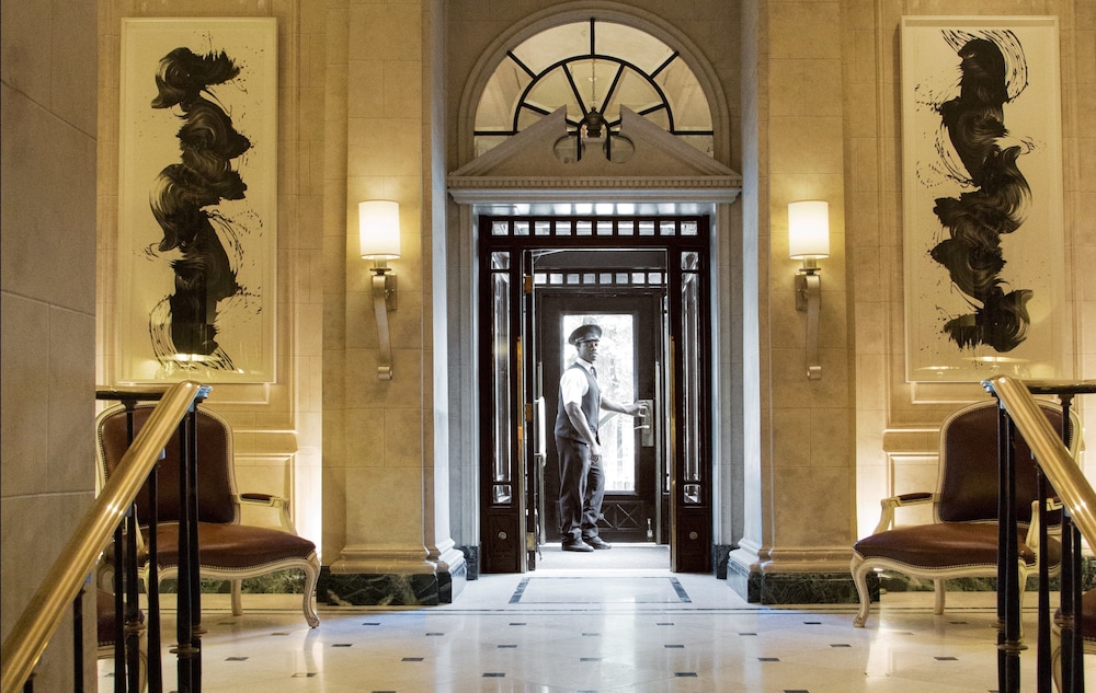 The Eliot Hotel - photo 2