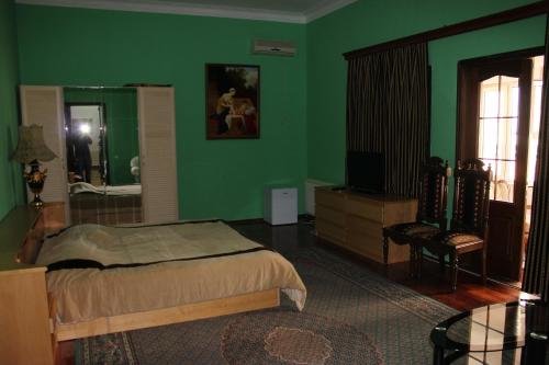 Hotel Queen Batumi