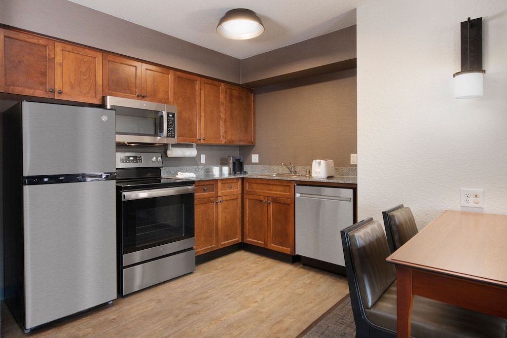 Residence Inn by Marriott Rogers - photo 11