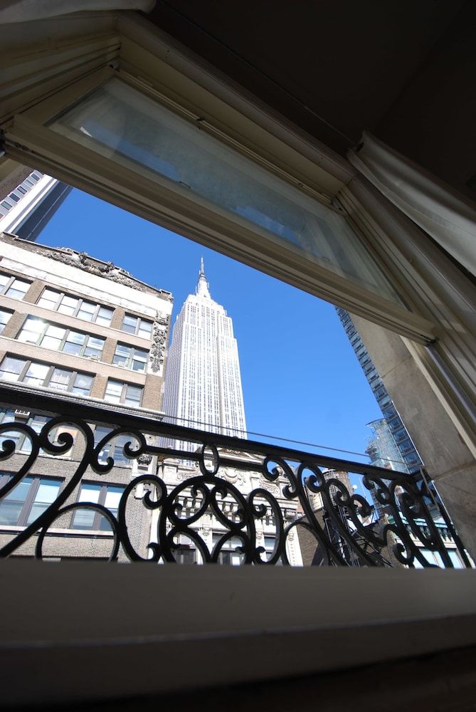 Broadway Suite NY - photo 3