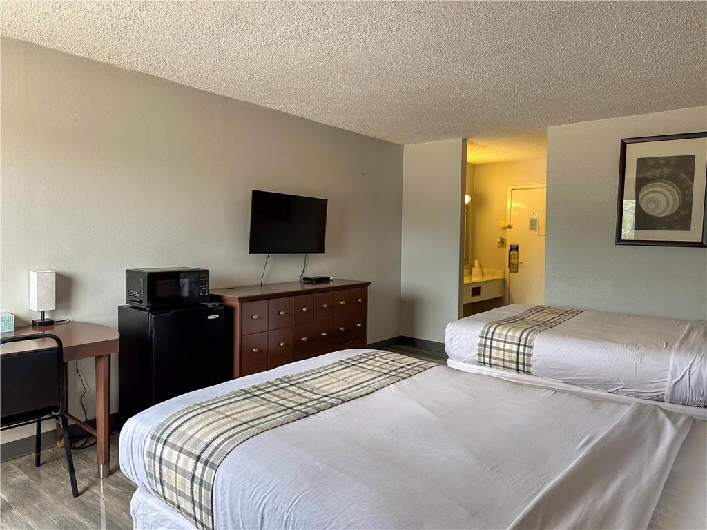 Motel 6 Rochester NY Airport - photo 9