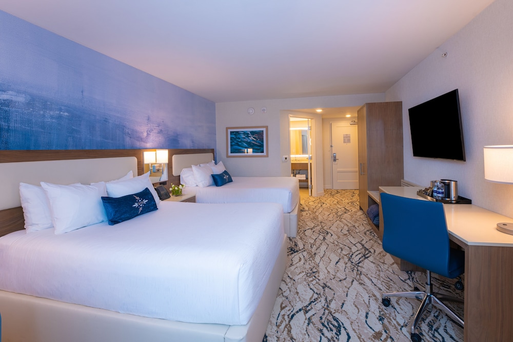 Mohegan Pennsylvania Casino Resort Adults Only 21 - photo 11