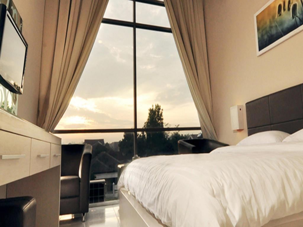 Royal Hotel N’ Lounge in Jember, Indonesia