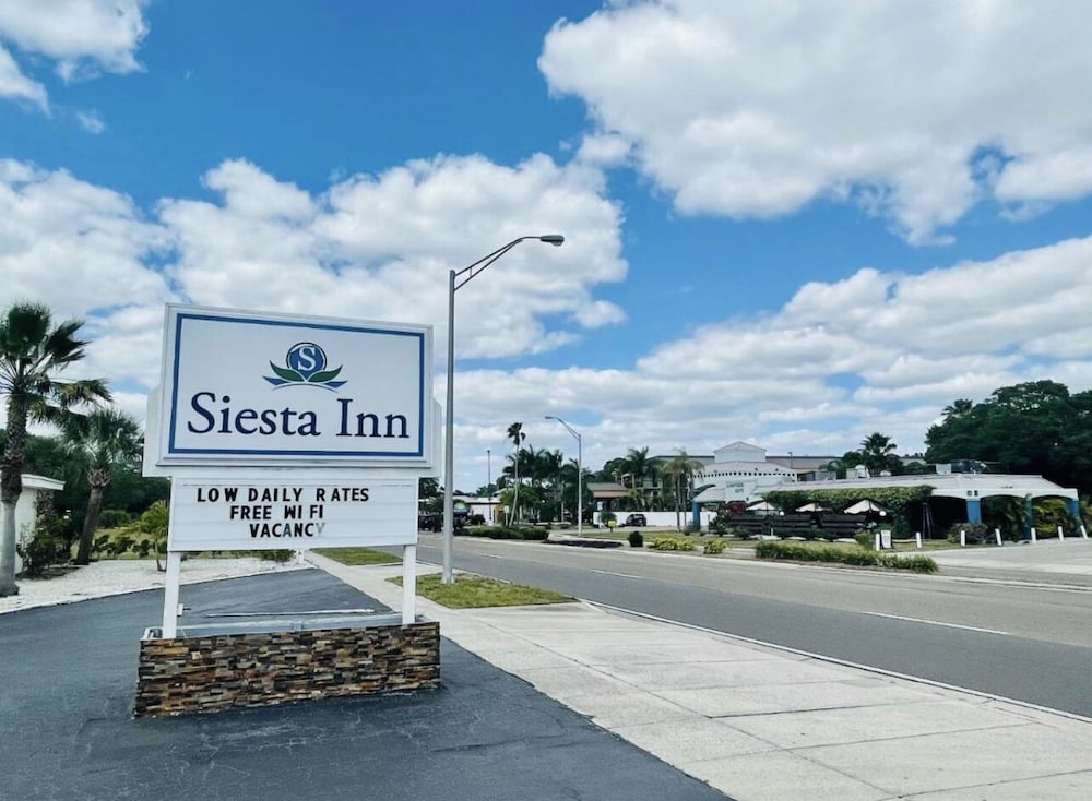 Siesta Inn - photo 12