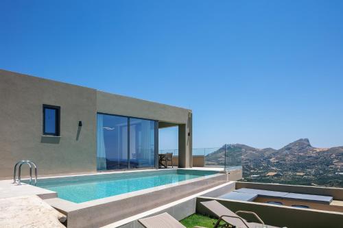 Epsilon Villa Private Swimming Pool Garden Panoramic Sunset — 4-Star Luxury Hotel in Rethymno, Greece