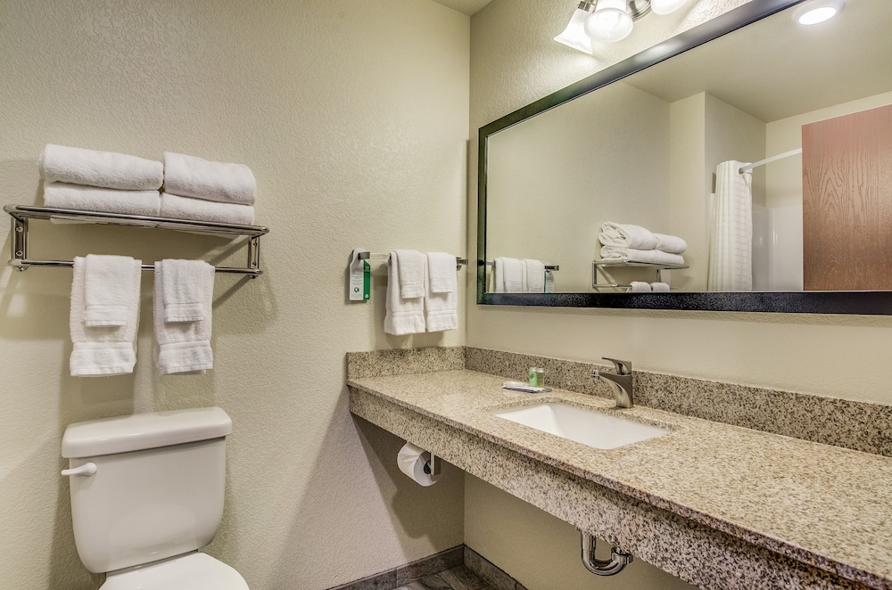 Cobblestone Inn & Suites Bridgeport - photo 6