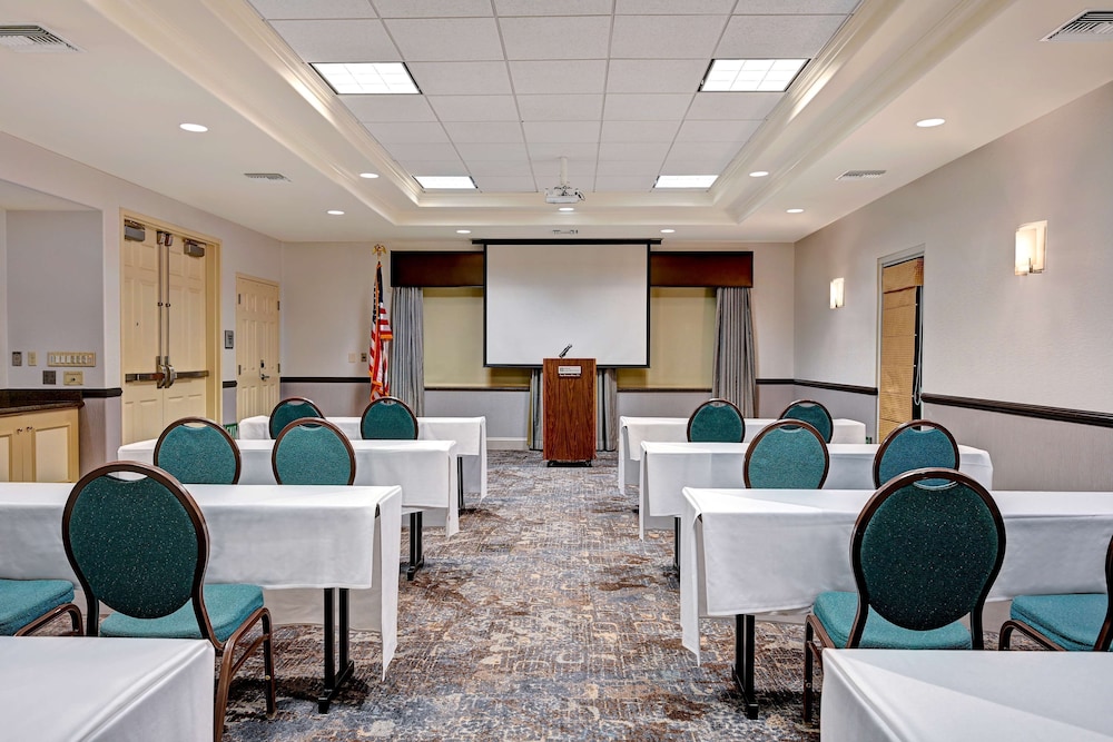 Hilton Garden Inn San Bernardino - photo 64
