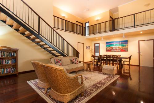 The Courthouse Bed & Breakfast — 4-Star Luxury Hotel in Broome, Australia