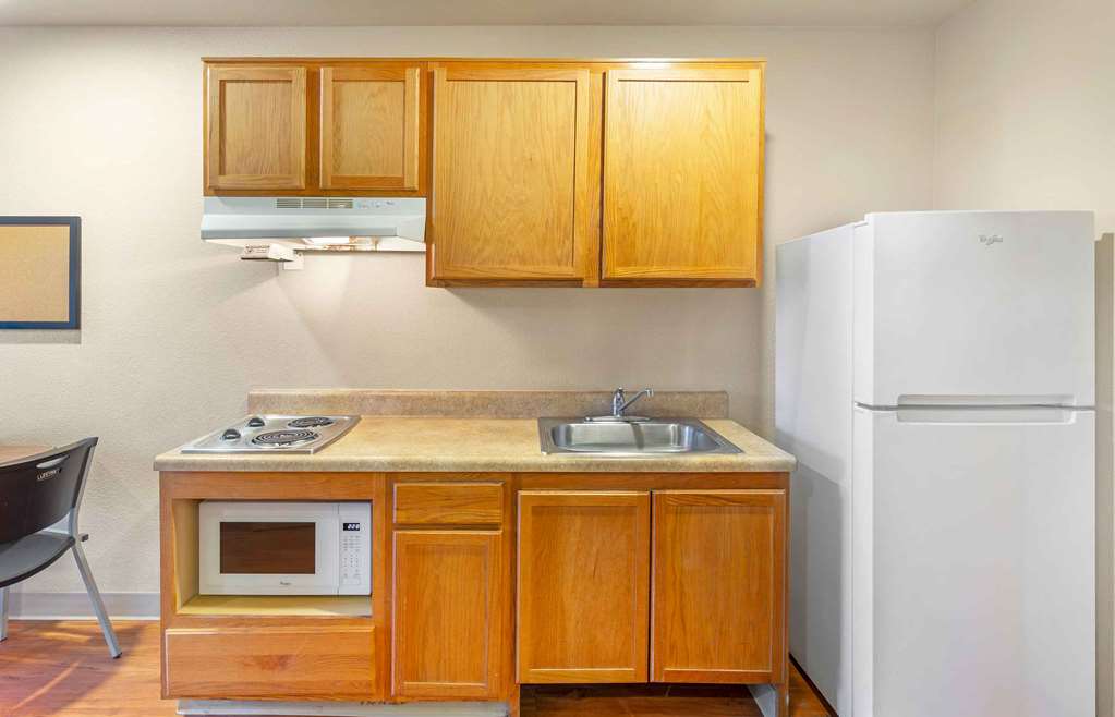 Extended Stay America Select Suites Wilmington West - photo 40