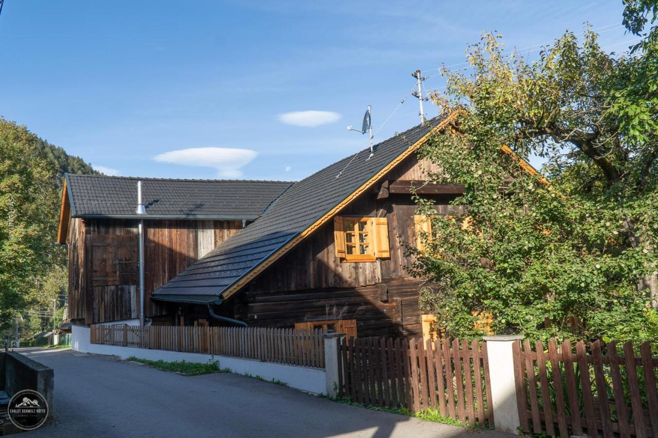 Chalet Schmelz Huette Mit Sauna Und Garten — 4-Star Luxury Hotel in Flattach, Austria