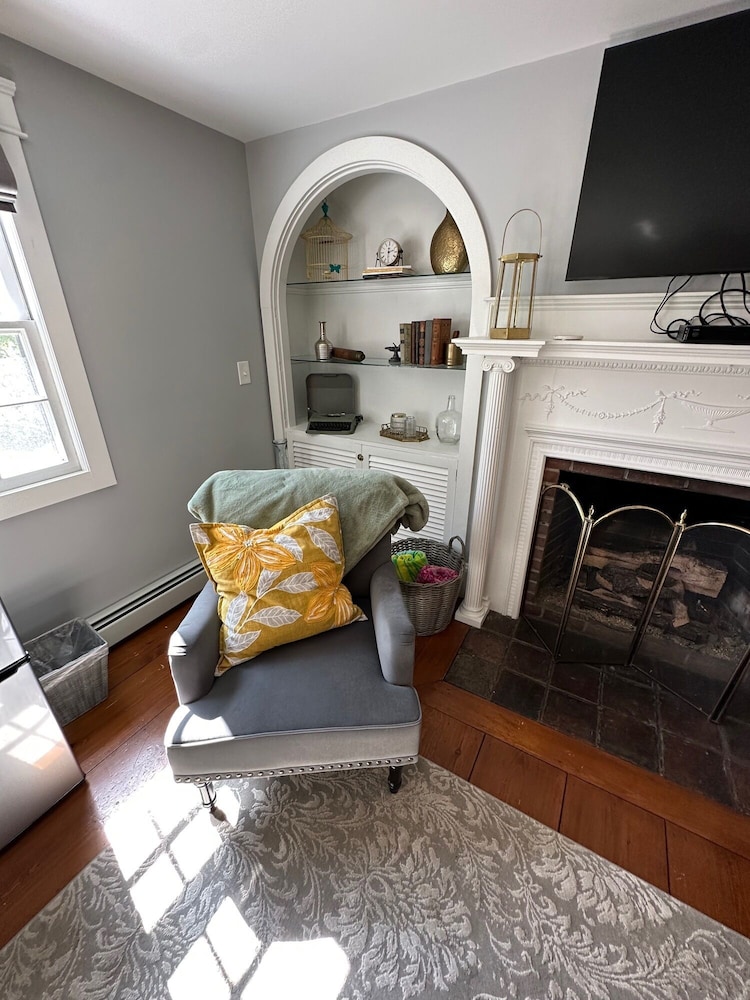 Inn at Perkins Cove - photo 8