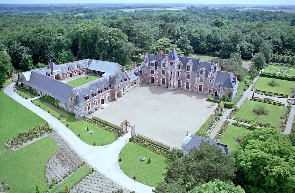 Chateau De Jallanges — hotel in Vernou-Sur-Brenne