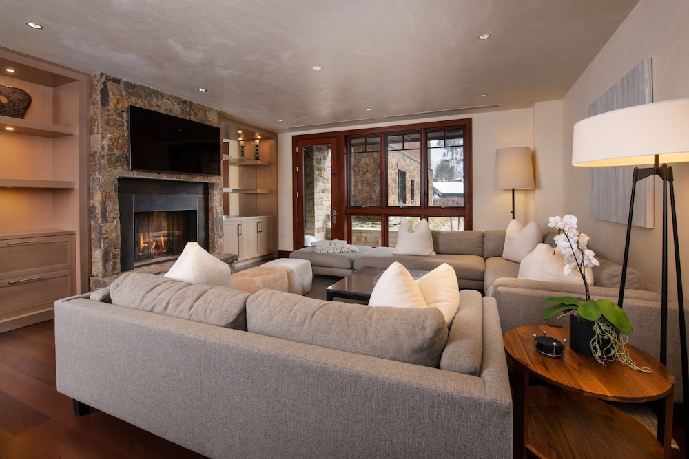 Solaris Residences - photo 76