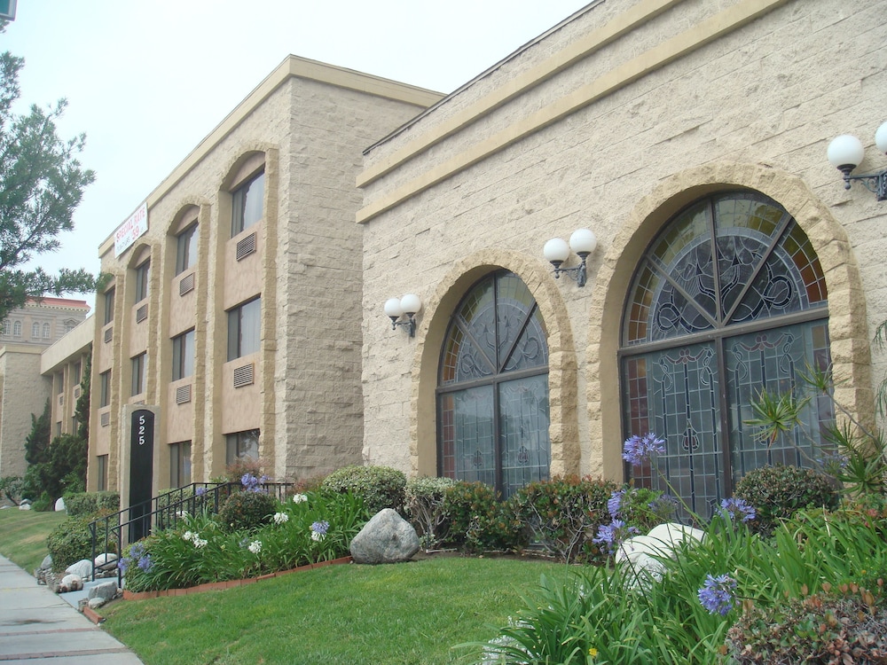 Portside Inn & Suites - photo 38