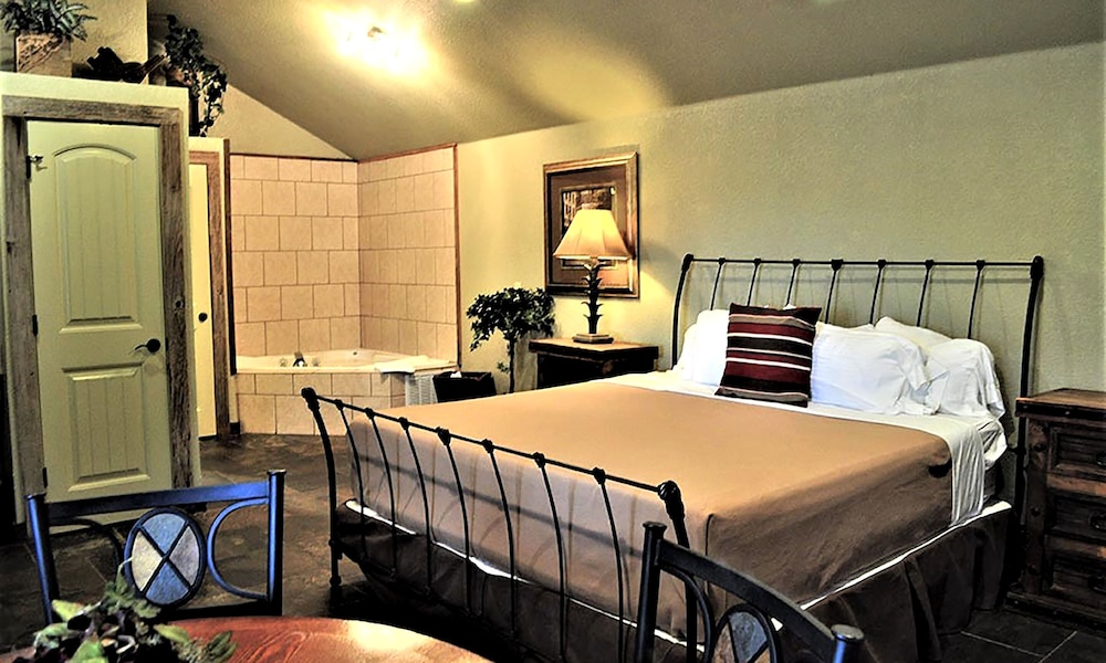 Rustic Creek Ranch Resort - photo 38
