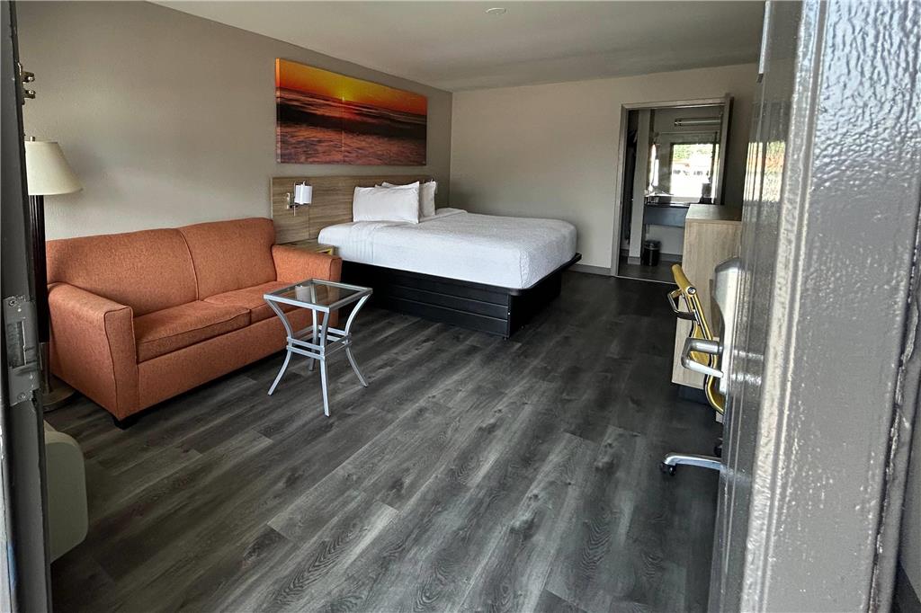 Days Inn by Wyndham Natchitoches - photo 14