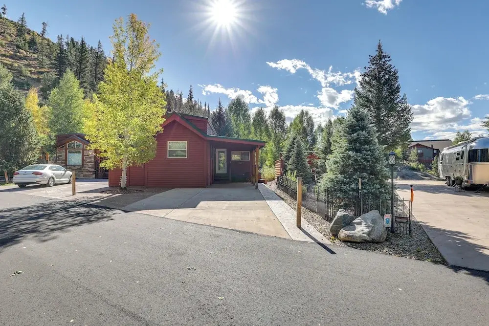 4 Mi to Ski Resort: Pet friendly Breck Cabin - photo 17
