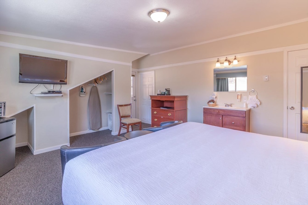 Murphy's River Lodge - photo 39