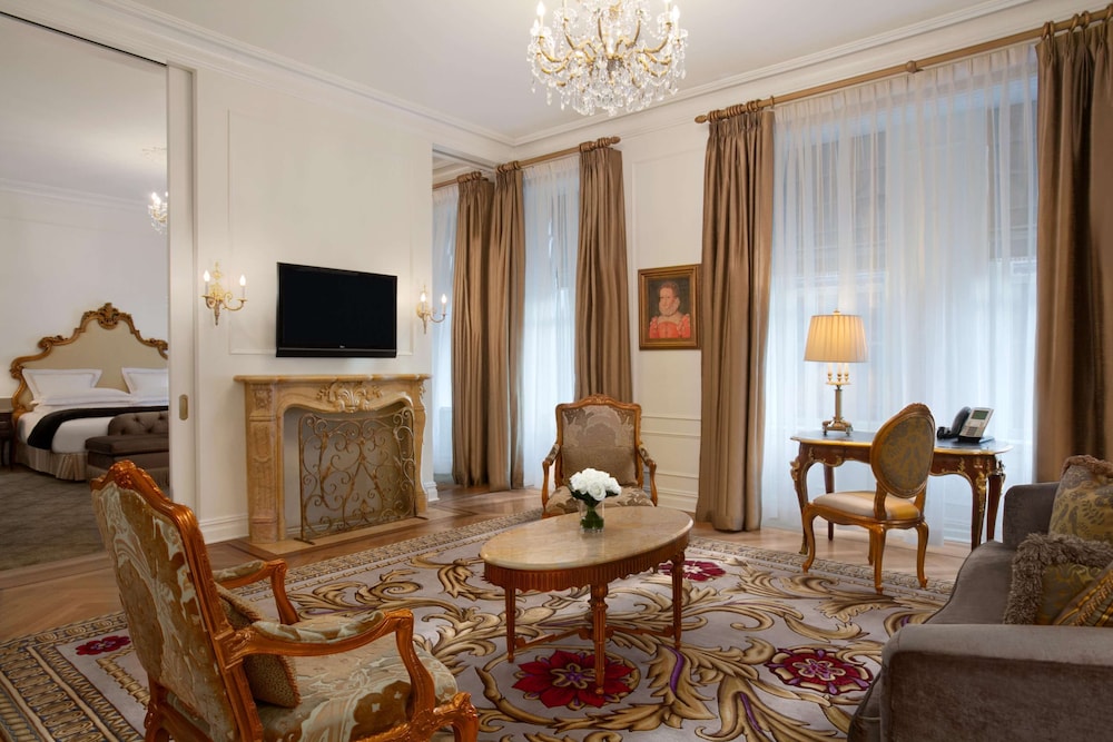The Plaza A Fairmont Managed Hotel - photo 55