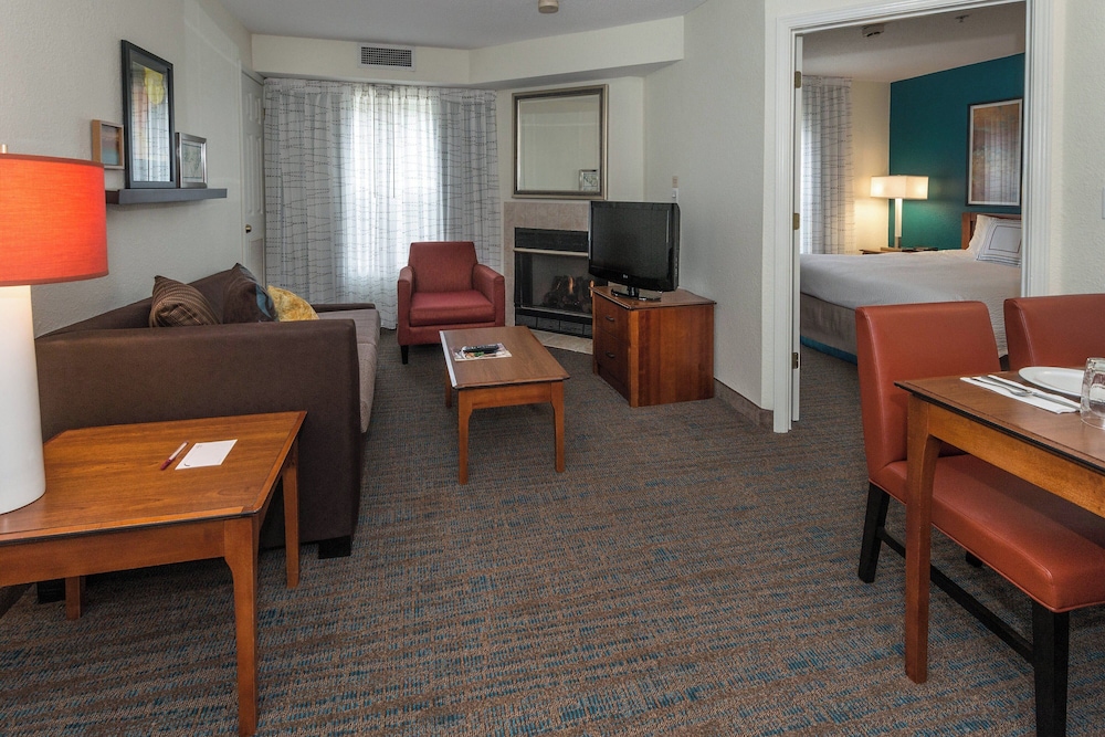 Residence Inn by Marriott Columbus - photo 26