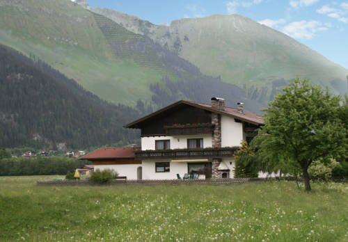 Appartement De Luxe 140m — 4-Star Luxury Hotel in Elbigenalp, Austria